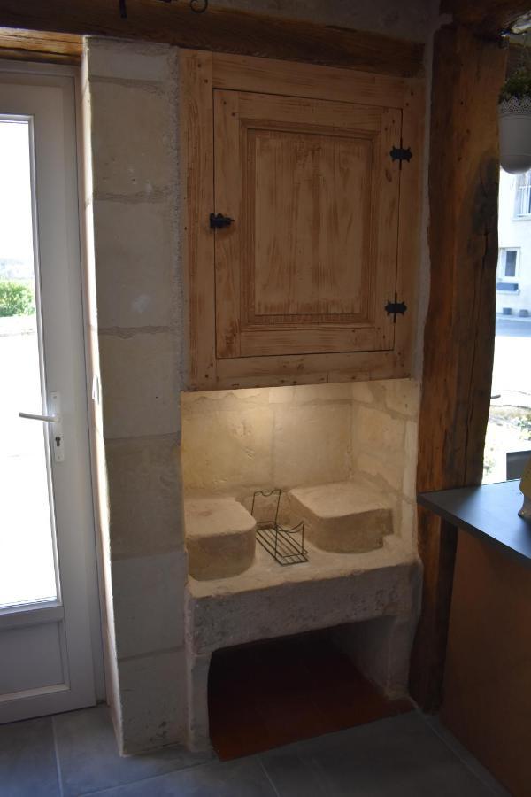 Maison De Charme Ligueil Buitenkant foto